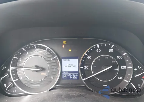 2017 Nissan Armada Sv z USA, uszkodzony, nr VIN JN8AY2NC1H9501776